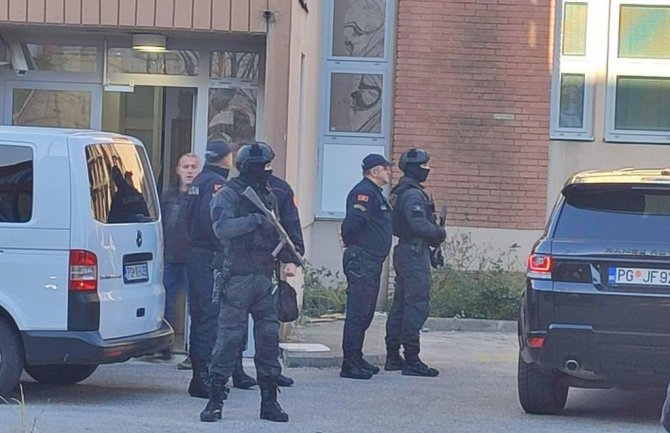 Abazović: Epsko rasulo oko afere Camgoz, neko je uzeo veliki novac