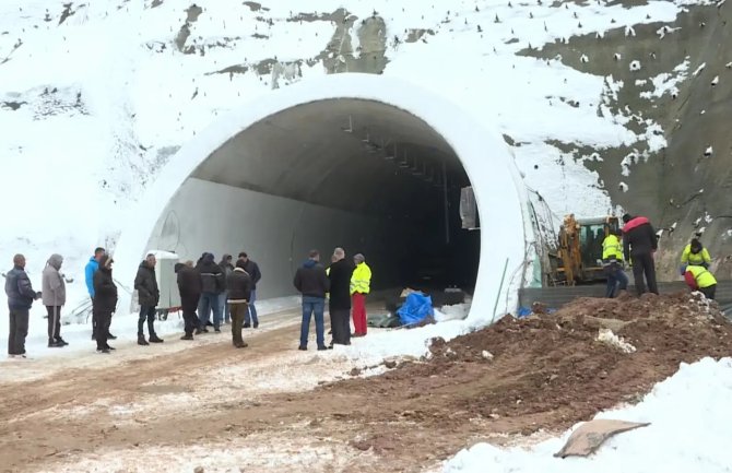 ZIDANJE SKADRA: Saobraćaj na putu Jezerine – Lubnice tek u junu, privremeno možda ranije