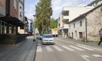 Jablanica: Policijska službenica izvršila samoubistvo ispred porodične kuće