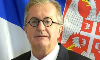 ĆUTANJE DRŽAVE: Nema osude za skandalozne izjave ambasadora Srbije