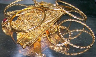 Tivat: Iz zlatare ukradena veća količina nakita