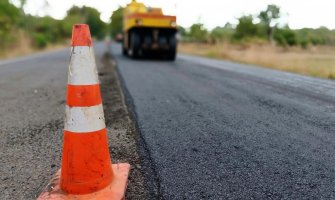 AMSCG: Povoljni uslovi za vožnju, mogući sitni odroni