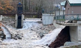 Mijajlović bio u poslu i sa malim hidroelektranama　