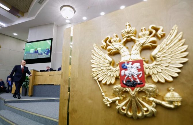 Ruski poslanici podnijeli zahtjev Dumi za poništenje sovjetske odluke o davanju Krima Ukrajini