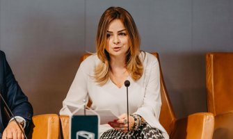 Uljarević: Amandmani koje je podnijela Vlada potvđuju lojalnost crnogorskih vlasti Vučiću i naopakim politikama