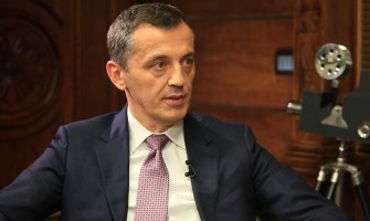 Bošković: Vlada nestabilna zbog ogromne mržnje i nepovjerenja između PES-a i Demokrata