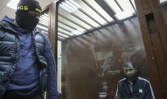 Zvanične fotografije saslušanja terorista u Moskvi: Na njima vidljivi tragovi brutalnog mučenja