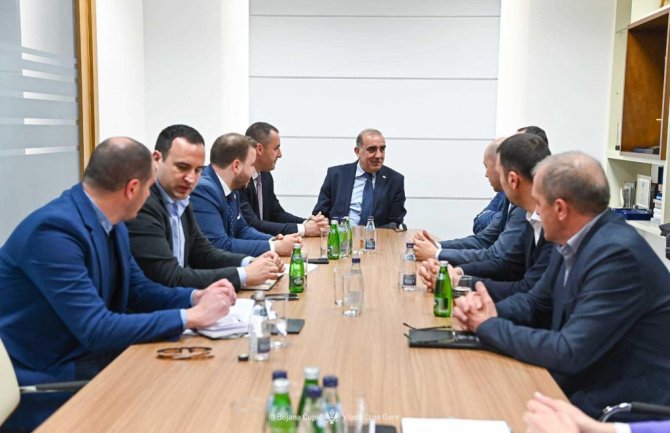 U planu izgradnja Olimpijske kuće, atletskog stadiona, istočne tribine gradskog stadiona, teniskih i stonoteniskih terena