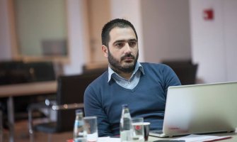 Đukanović: Sastanak Martinovića i Joanikija ima populistički karakter, matrica djelovanja preuzeta iz Srbije