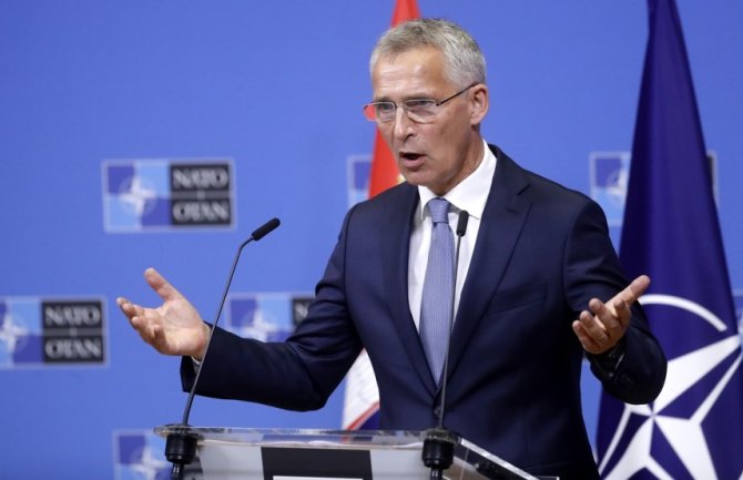 Stoltenberg: Ukrajincima ne ponestaje hrabrosti, već municije