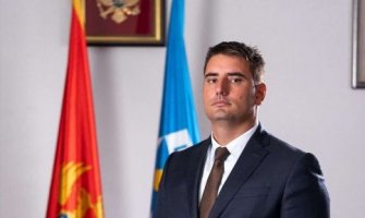 Jakić: Vlada je naprasno izašla iz onoga što je bio u okvir političkog