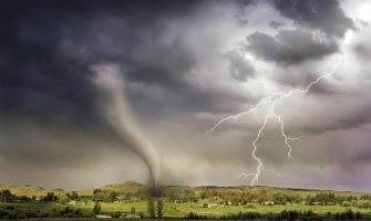  Oklahoma: U naletu tornada najmanje četiri osobe poginule, desetine povrijeđene