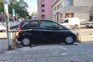 Parkirao u pješačkoj zoni: Ovako građani Sarajeva kažnjavaju nesavjesne vozače