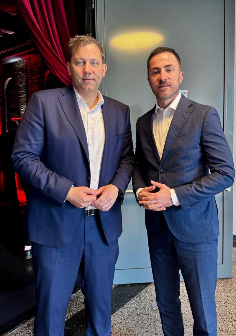 9d22b70bb1584e9ebdad139b1128c094