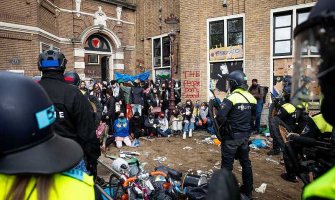 Propalestinski protesti u Nizozemskoj: Policija rastjerala demonstrante, uhapšene 32 osobe