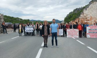 Bivši radnici Košute ponovo blokiraju saobraćaj od 11 do 15 sati