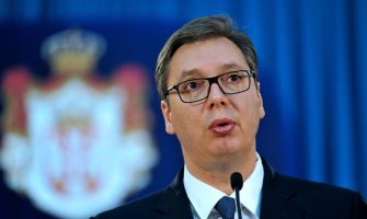 Vučić: Crna Gora nikad neće donijeti rezoluciju o Jasenovcu