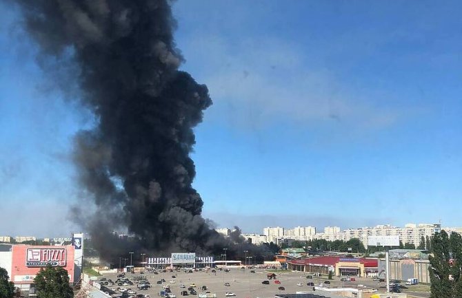Novi ruski napad na Harkov: Pogođen market u kojem je bilo oko 200 ljudi, ima mrtvih i ranjenih