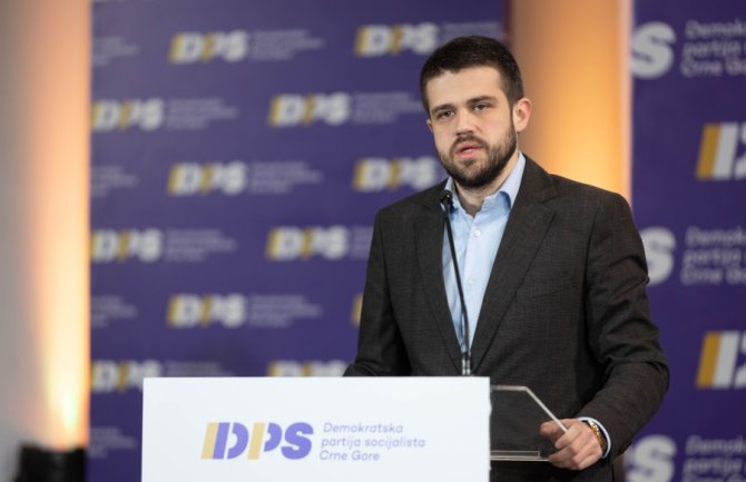 Nikolić PES-u: U borbi za cenzus želimo vam svaku sreću