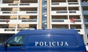 Policija ponovo htjela da kontroliše pečate na stanovima Bemaksa koji su još u četvrtak ,,otpečaćeni“?!