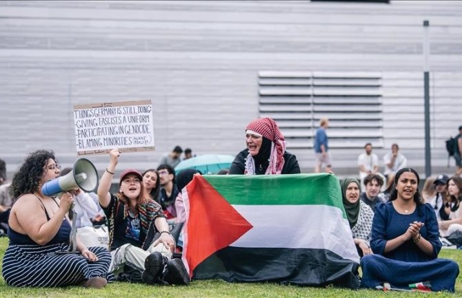 Prijetnja rezovima u finansiranju akademskih radnika koji brane propalestinske studente u Njemačkoj