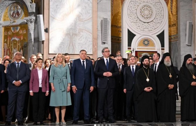 Četnički vojvoda u Crnoj Gori uvodi novi zakon koji ima samo jedan cilj - nestanak države Crne Gore