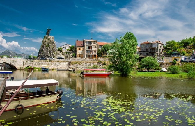 U hotelima na Barskoj rivijeri 30 odsto više gostiju