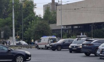 Sarajevo: U saobraćajnoj nesreći kod Historijskog muzeja povrijeđen vozač romobila