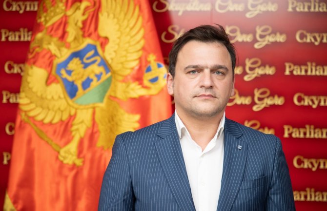 Dragović: Milatović želio da se prikaže kao politički lider, potez mu je nesmotren i naivan