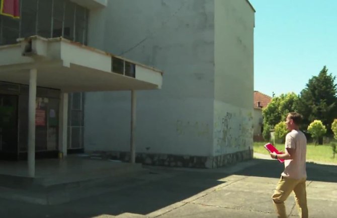 Otpušteni profesor iz OŠ “Marko Miljanovi” mjesecima čeka odluku suda