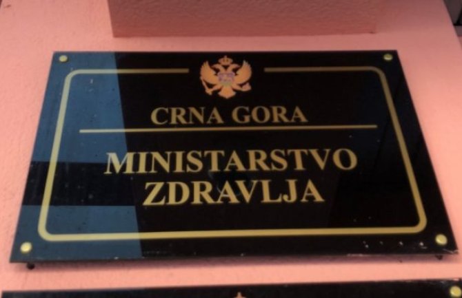 Novac za zdravstvo prebacuju za plate u misijama