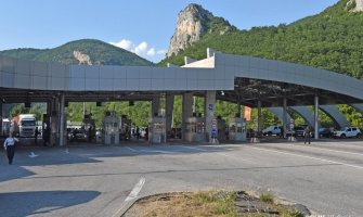 Policajci osumnjičeni da su primali mito na graničnom prelazu sa Srbijom