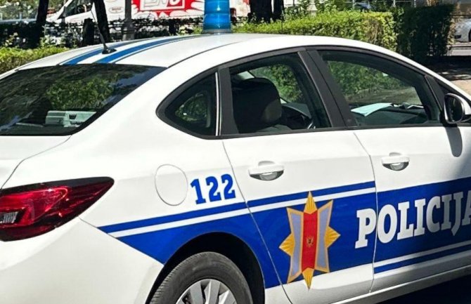 Cetinje: Kod tri osobe pronađena droga