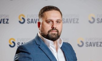 Bećirović pitao BS: Da li bi Rafet Husović ušao u koaliciju sa negatorima genocida u Srebrenici