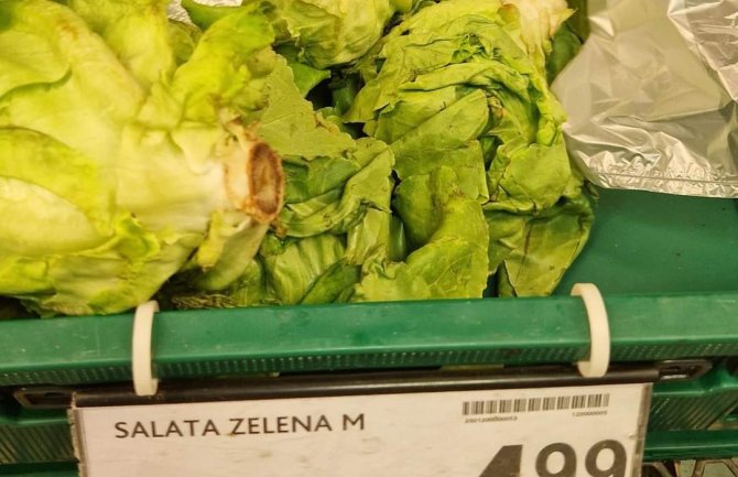 Zelena salata “samo” 4,99 e