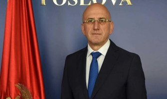 Bešović: Ponovo bukte požari, jedan avion za gašenje iz vazduha nam nije dovoljan