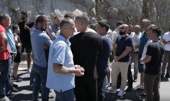 Protest u Rožajama: Zbog Mostine ugroženo zdravlje, ako država ne reaguje dolaze sa šatorima u Podgoricu