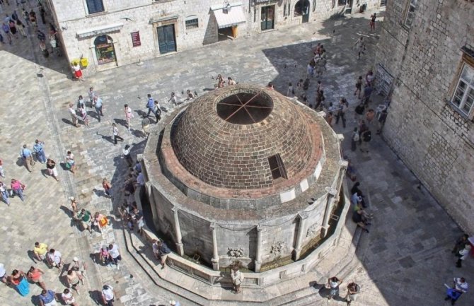 Dubrovnik najviše pogođen masovnim turizmom, 