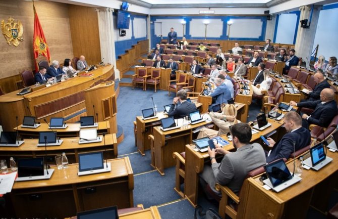 Mandić: Nemam nekretnine u Beogradu, sa Hrvatskom želim najbolje odnose