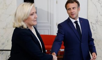 Da li je Macron izborom premijera potpisao ugovor s 