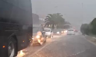 DPS Kotor: Haos u saobraćaju kulminirao, niko ništa ne preduzima, zato 29. septembra slijede promjene