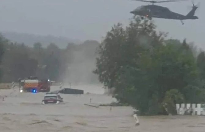 Austrija: Poplave napravile haos, stabilizacija vremena se očekuje tek sredinom sedmice