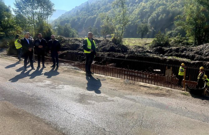 Počela izgradnja mosta na Lješnici: Za preporod fudbala i početak nove sportske ere u Bijelom Polju