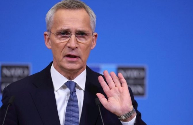 Stoltenberg: Ne plašite se Trampa, radite s njim