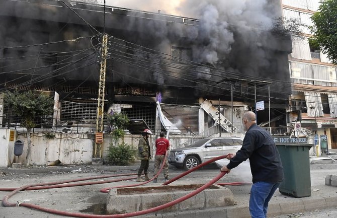 Izrael nastavio s bombardovanjem Bejruta i Palestine: Pogođena džamija u Gazi, ubijene 24 osobe